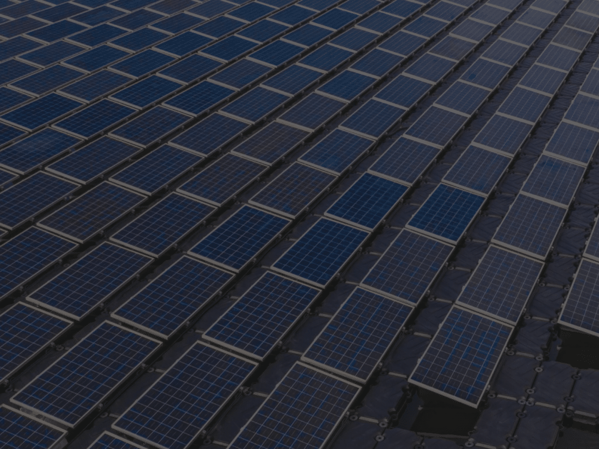 چرا باید از پنل خورشیدی استفاده کنیم؟ سولارست